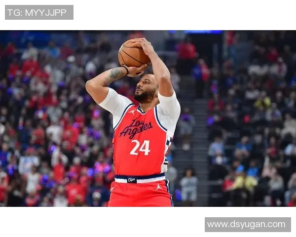 诺曼·鲍威尔场均26.1分冲击全明星，西部后场竞争激烈亚历山大成劲敌